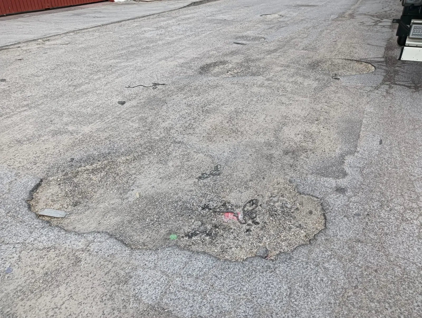 Fotografía de la incidencia: Baches y calzada